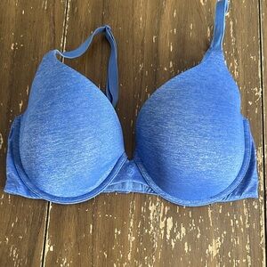 Victoria’s Secret uplift semi Demi 34B